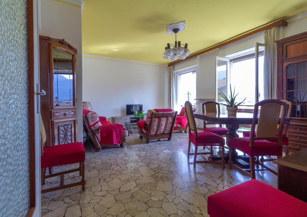 Mamma Ciccia Holiday Home - Casa Imperia Mandello del Lario Exterior photo